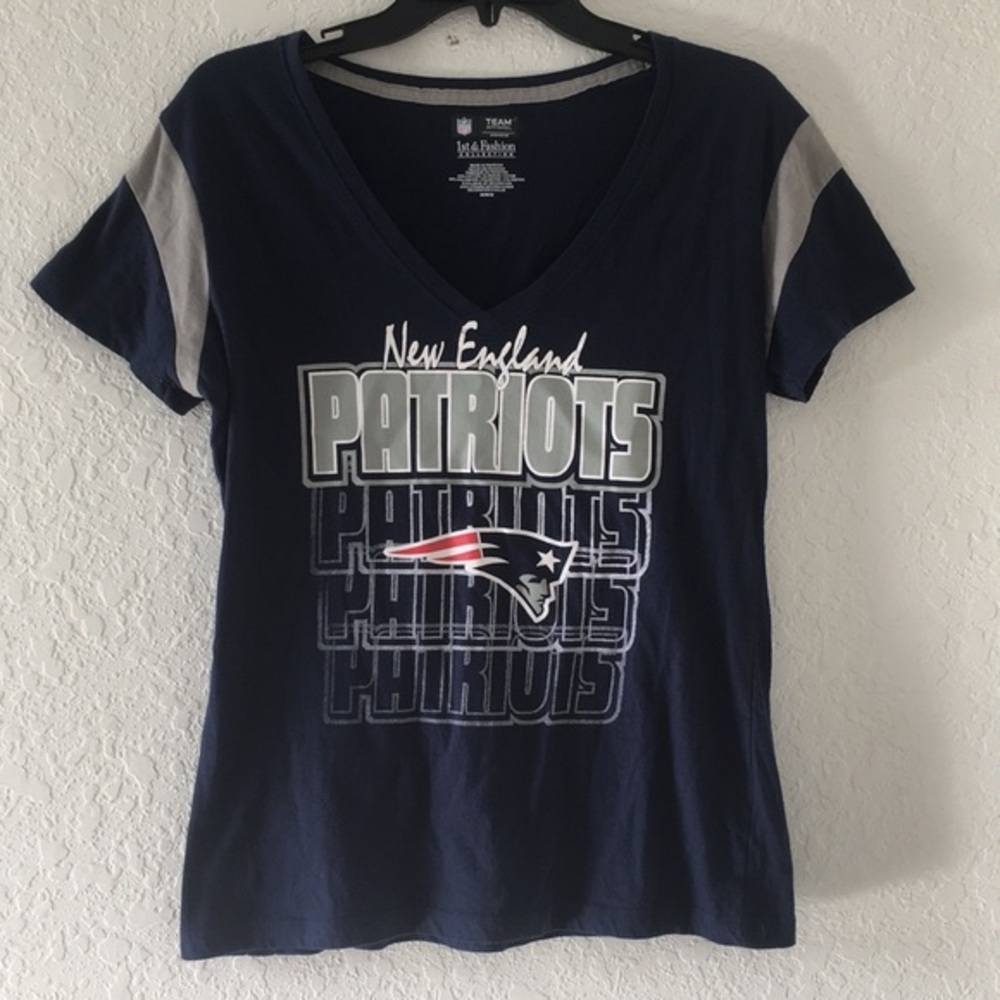 Women NFL New England Patriots Blouse size M